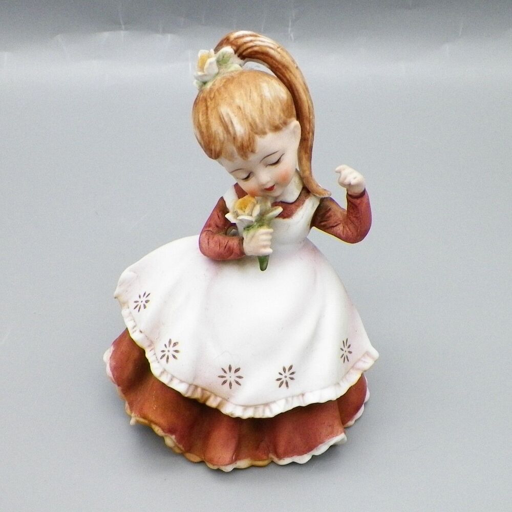 Vintage Lefton Dancing Singer Girl Figurine Flower Ponytail Brown Dress Japan